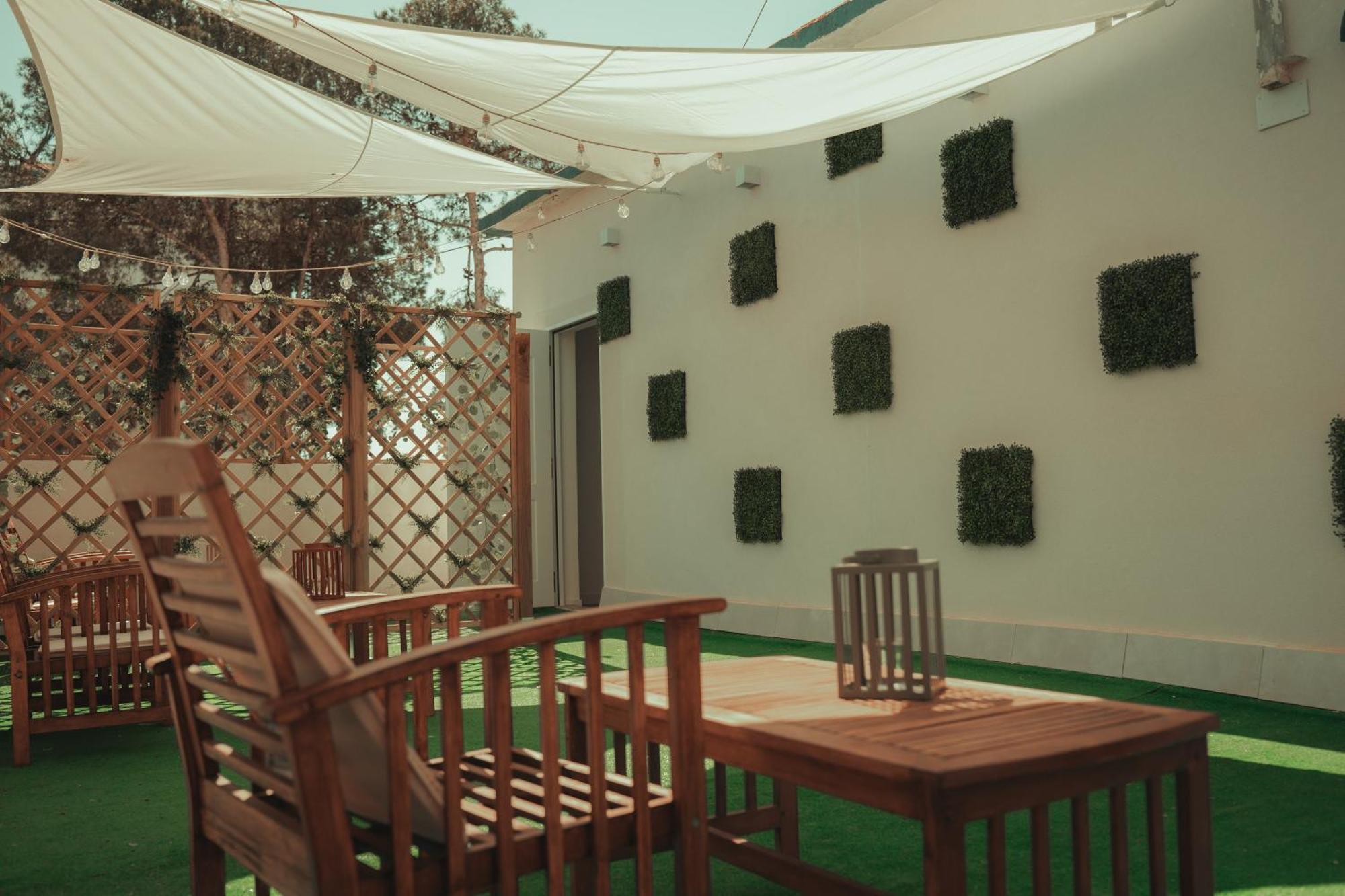 La Siesta Hostel Almarda Exterior photo